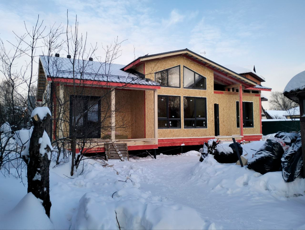 Строительство одноэтажного дома для постоянного проживания из СИП панелей по проекту «Лера», мкр. Никольско-Архангельский, г. Балашиха