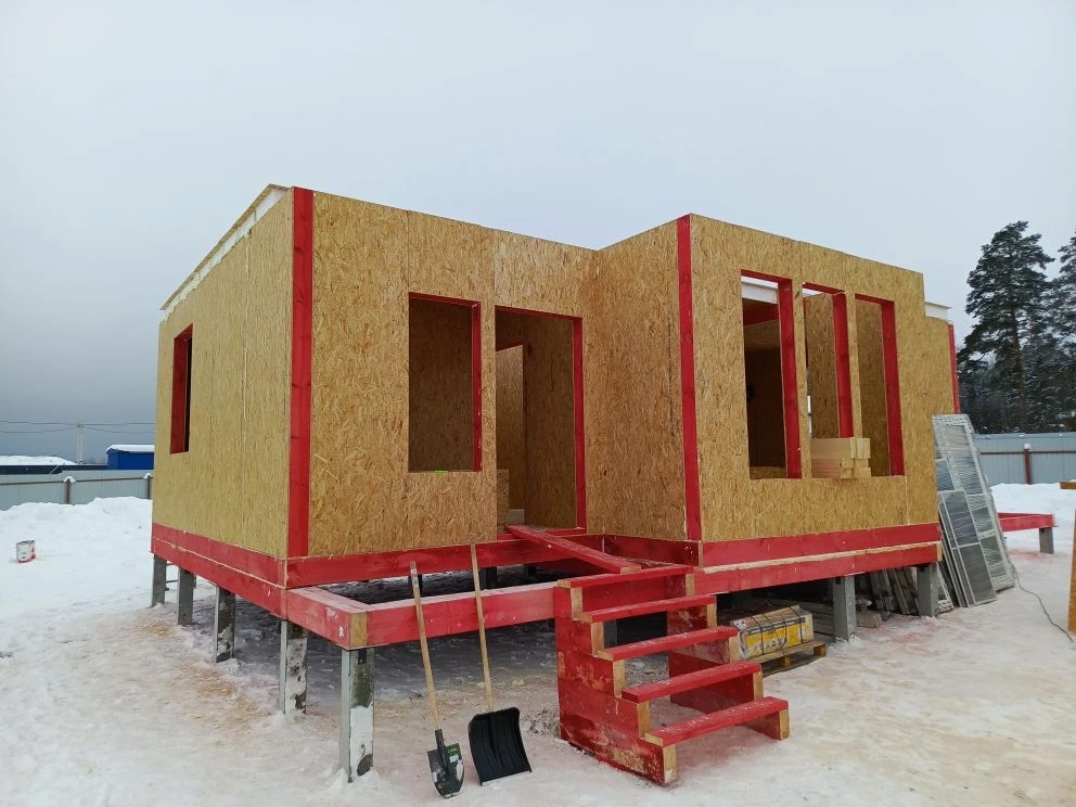 Строительство двухэтажного дома для постоянного проживания из СИП панелей по проекту «Новое Литвиново» в СПК «Новое Литвиноно», Щелковском районе